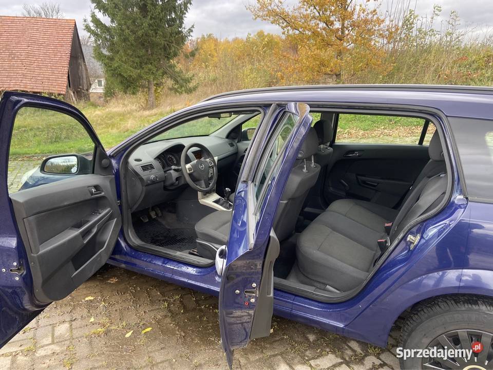 Opel Astra H 14 benzyna Radoniów sprzedam
