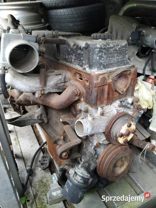Sprzedam silniki OPEL C30 NE 30 12v Omega