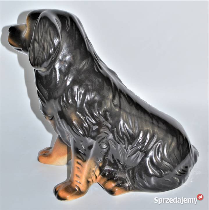 Pies szczeniak brązowy porcelana Rumunia połXXw Porcelana i szkło Warszawa