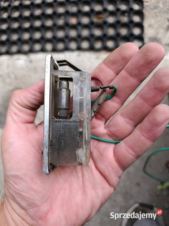 Lampka wnętrza Skoda 105120 PAL Oświetlenie kabiny Cieszyn sprzedam