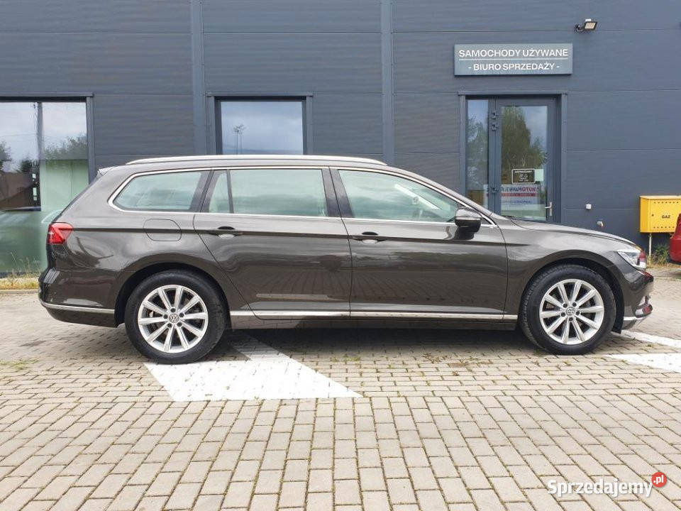 Volkswagen Passat 2018r FV23 PodgrzFotKierSzyba Passat Kraków