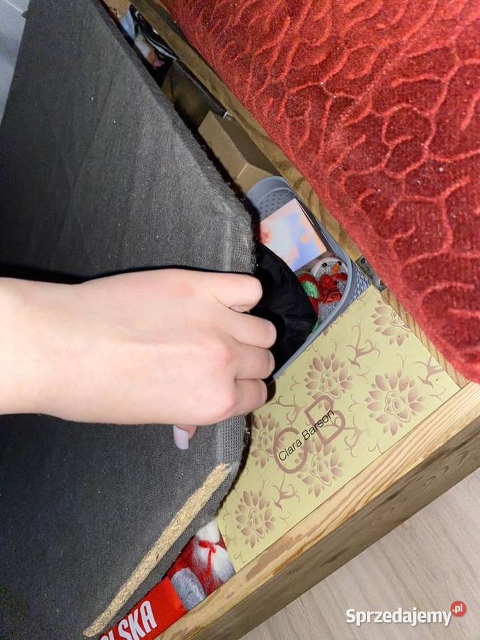 Kanapa sprzedam tanio Kamocin