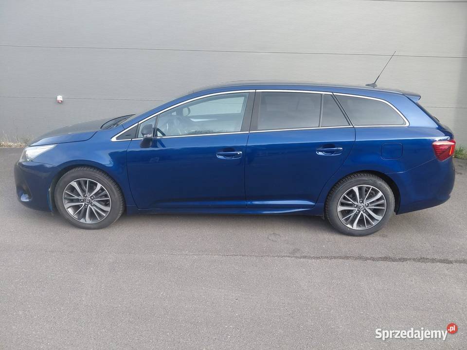 TOYOTA AVENSIS 2016r 16 111 Przeb187 Navi Jelenia Góra
