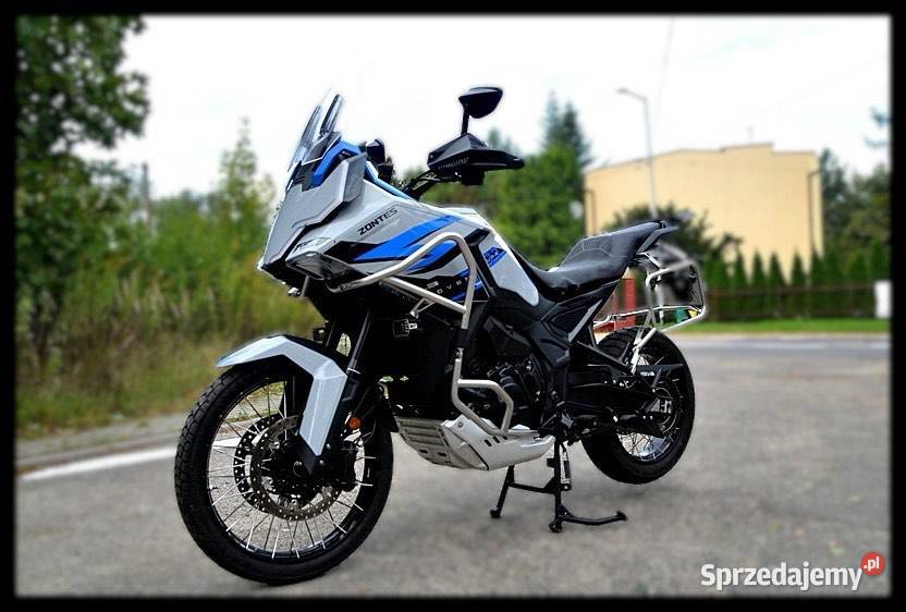 Zontes 703F salon 2025 KTM Adventure Benelli TRK szary