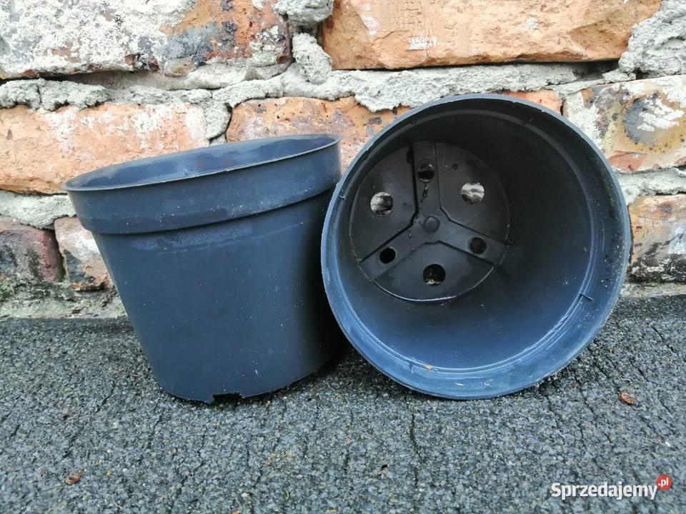 Doniczki produkcyjne 2 litry NOWE 2L 16 okrągłe śląskie Siewierz sprzedam
