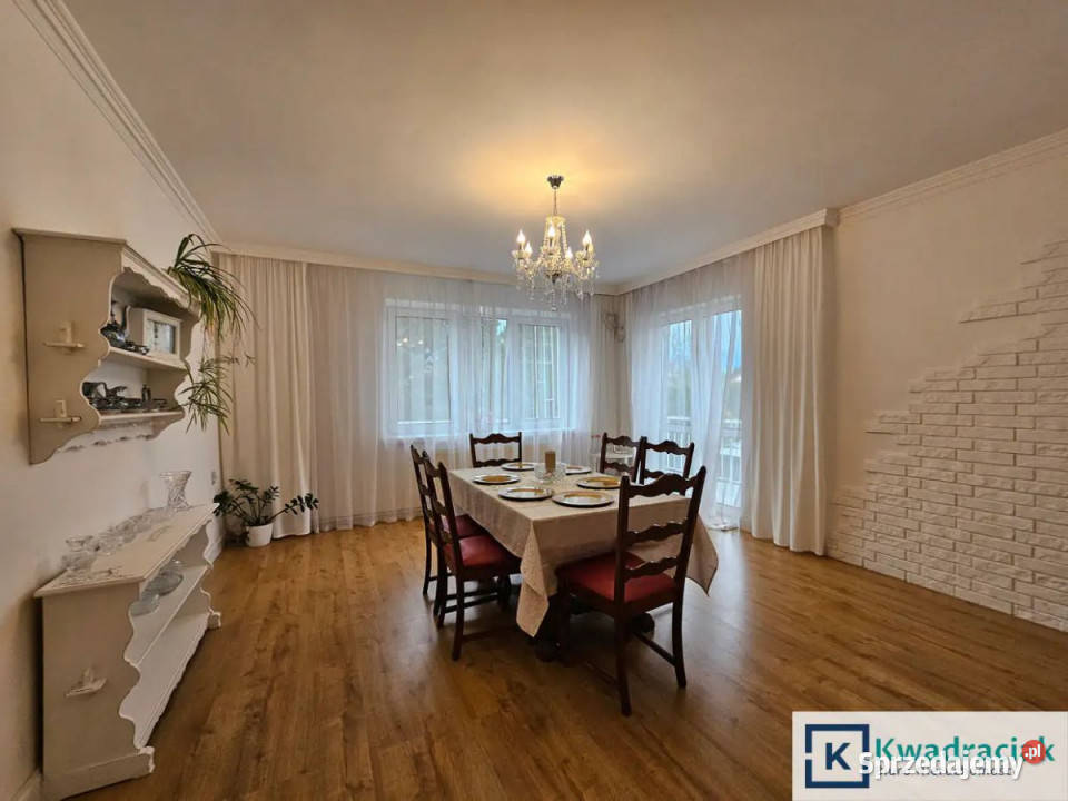 Dom wolnostojący do sprzedania Miejsce Piastowe 7.21m2 Sprzedaż sprzedam