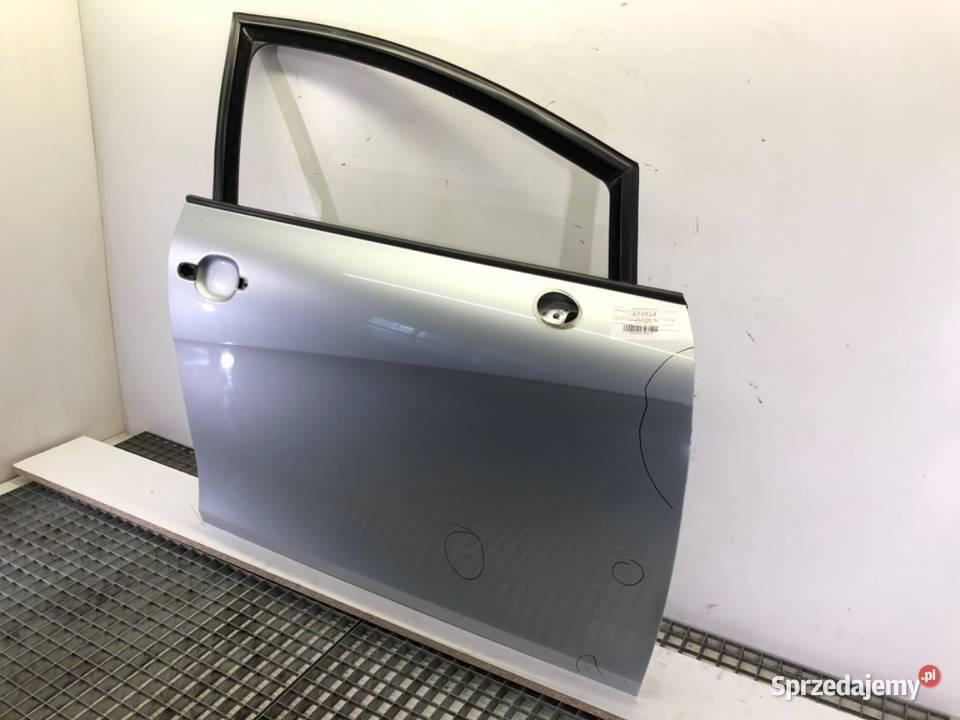DRZWI PRAWY PRZÓD SEAT LEON II Hatchback 0513