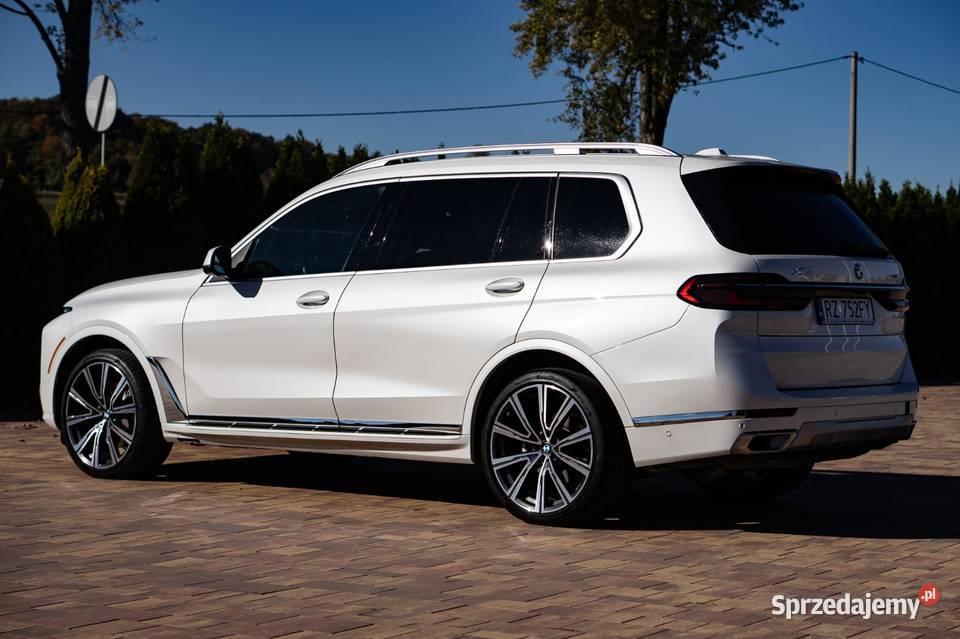 BMW X7 G07 30 2024r XDrive 4x4 40i 381 Zamiana Zarszyn