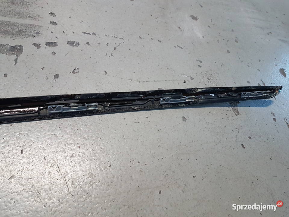PEUGEOT 3008 I 2010 LISTWA SZYBY CZOLOWEJ PRAWA Motoryzacja wielkopolskie