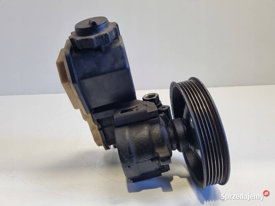 Opel Vectra B 16 16V POMPA WSPOMAGANIA 90495957 Rudka