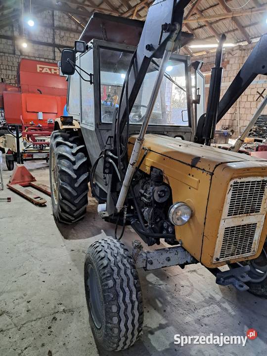 Ursus c 360 3p z ładoaczem czołowym TUR