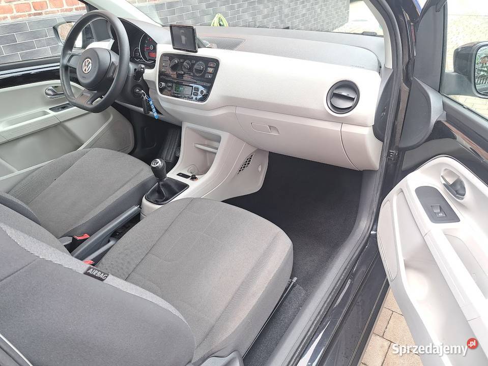 Volkswagen up BlueMotion Technology street immobilizer Goczałkowice-Zdrój