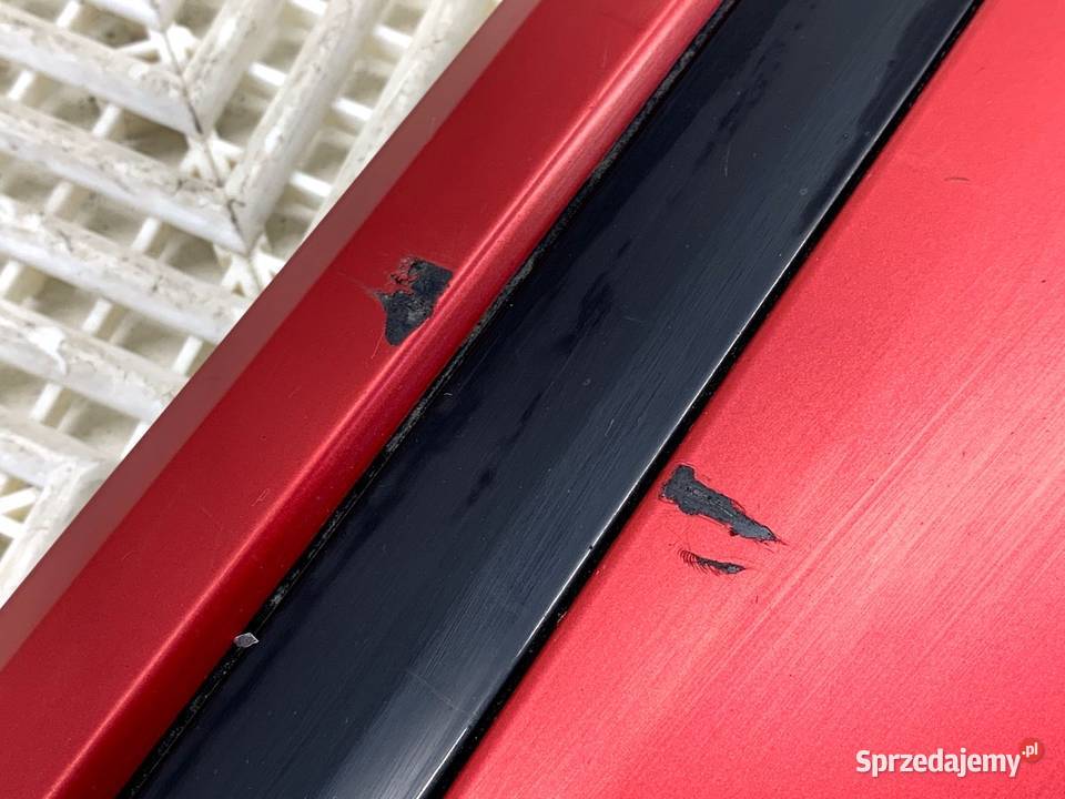 LISTWA DRZWI LEWY TYŁ AUDI Q8 SUV 4M8853059D osobowe Listwy i nakładki Części samochodowe sprzedam