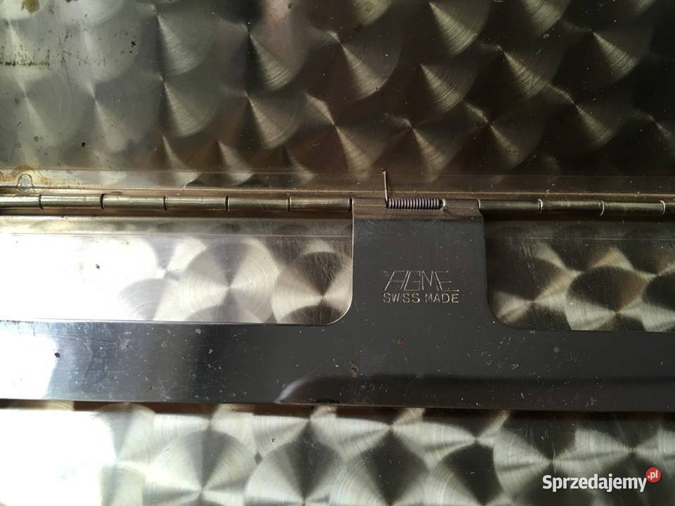 Papierośnica szwajcarska stara chromowana AGME Kraków