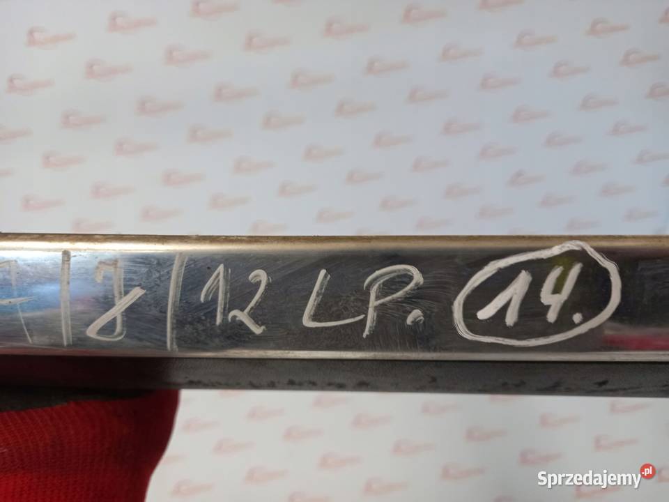 LISTWA DRZWI LEWY PRZÓD 7L6837787E VW TOUAREG 7L Kielce