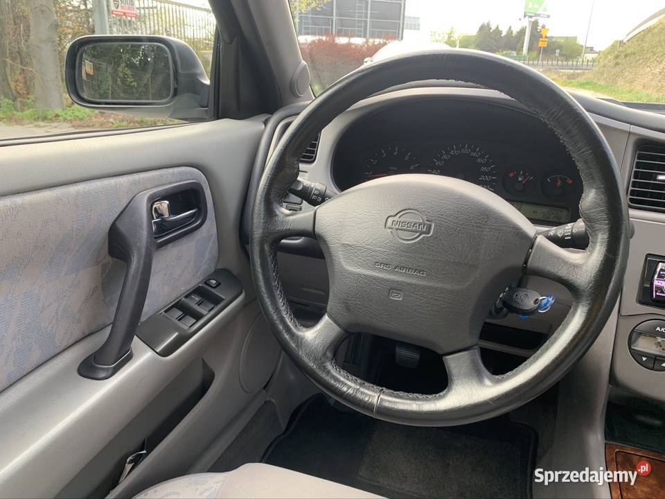 Nissan Primera 18 benzyna oryginalny niski Primera Warszawa sprzedam