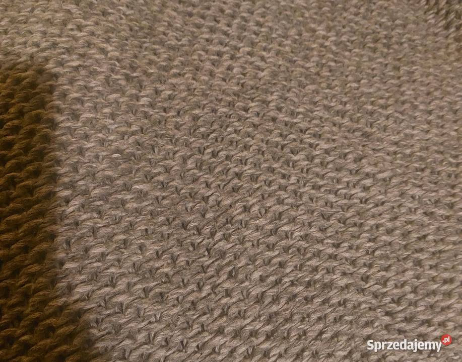 Sweter szary z wełna