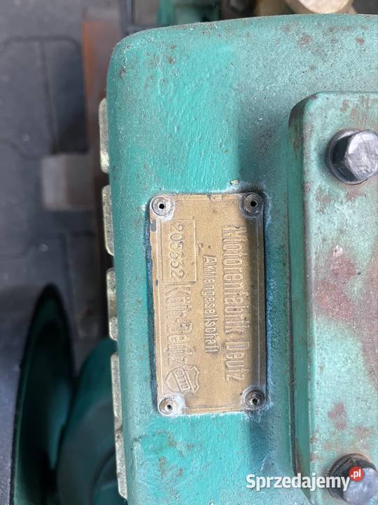 Silnik Deutz Otto z lat 20 XX wieku zabytek Osielec sprzedam