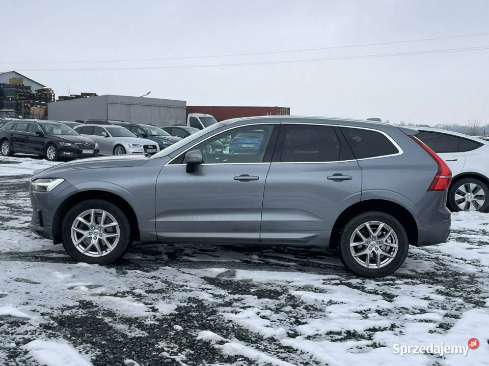 Volvo XC 60 Volvo XC60 4x4 T5 Momentum 2018 asystent pasa ruchu Wojkowice