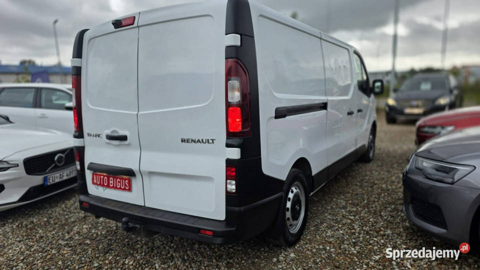 Renault Trafic Klima long navi mały przebieg możliwa zamiana Lębork