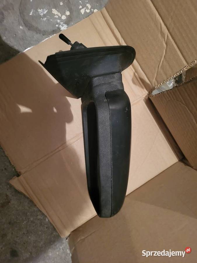 Lusterko prawe Ford Skorpion Koronowo