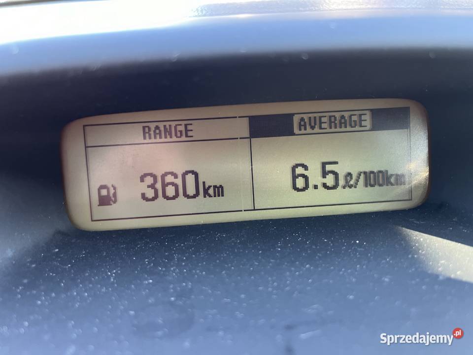 Sprzedam Toyotę Avensis ABS