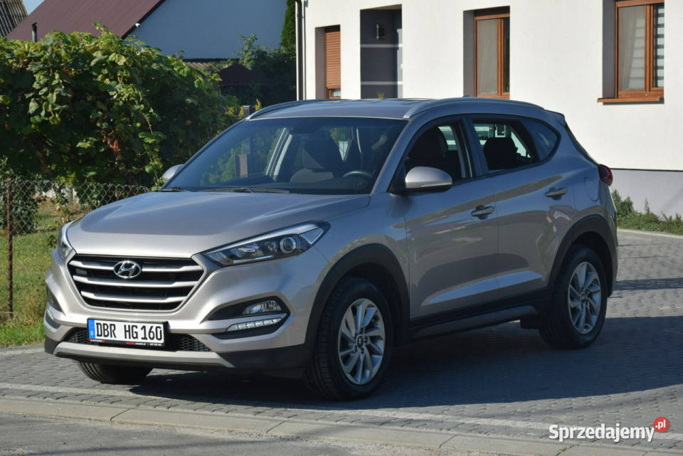 Hyundai Tucson 17D Automat Navi Kamera 2017r 137 137000km Majdan Sieniawski