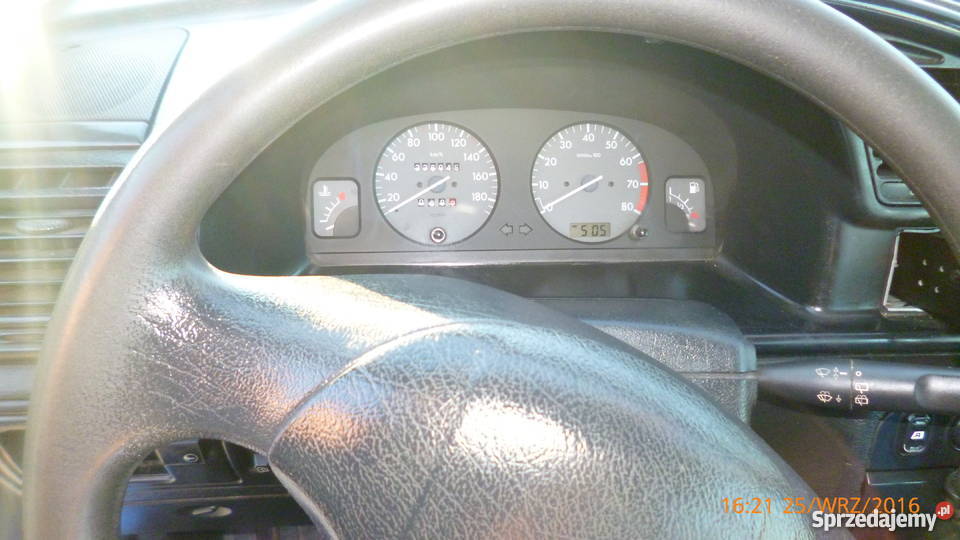 Citroen Berlingo 18 benzynaLPG Osobowy Berlingo Tarnobrzeg