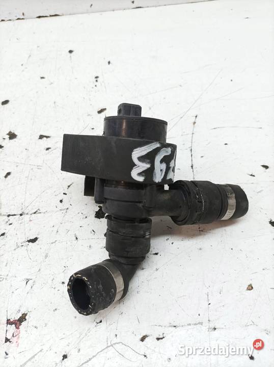 POMPA WODY OBIEGU 6988960 Bmw Seria 6 II osobowe