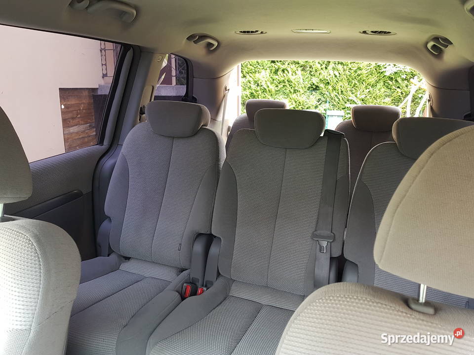 Sprzedam 7 osobowy komfortowe auto kia carniv Pisarzowice
