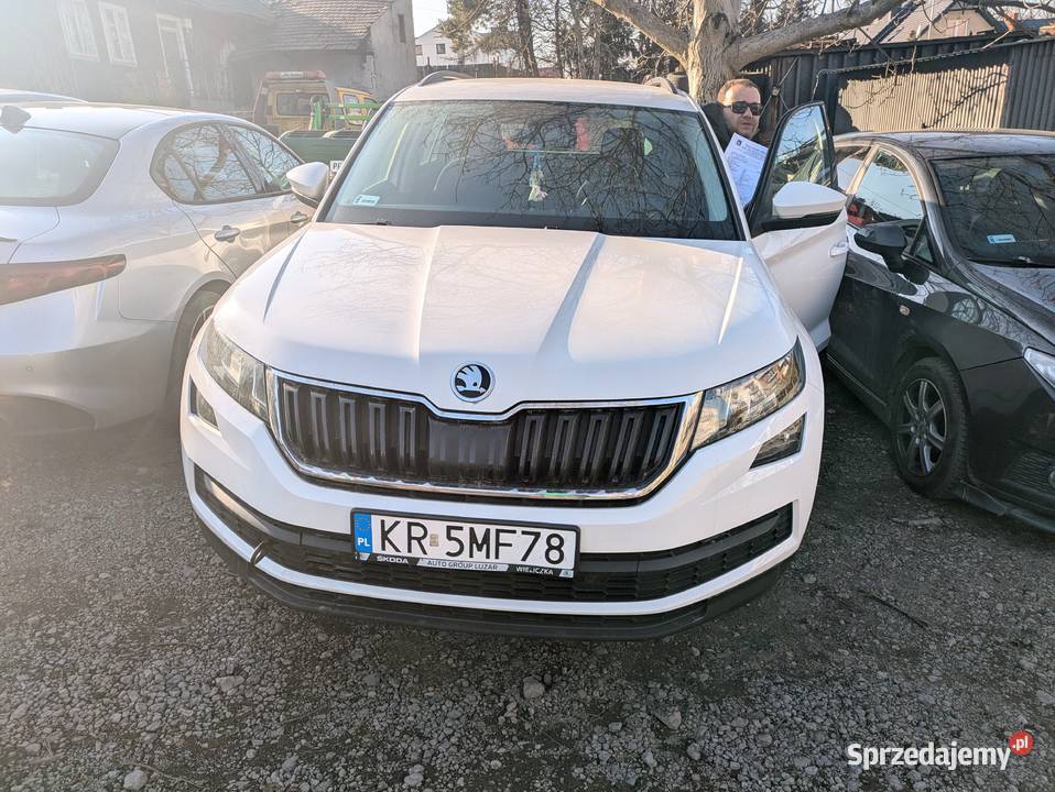 Syndyk sprzeda samochód osob Skoda Kodiaq 15 TSI manualna