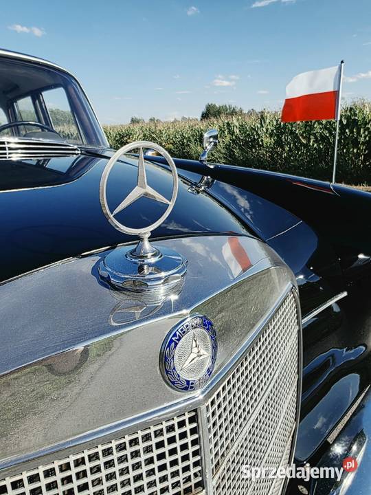 Mercedes 190C W110 Skrzydlak sprowadzony Rzeszów