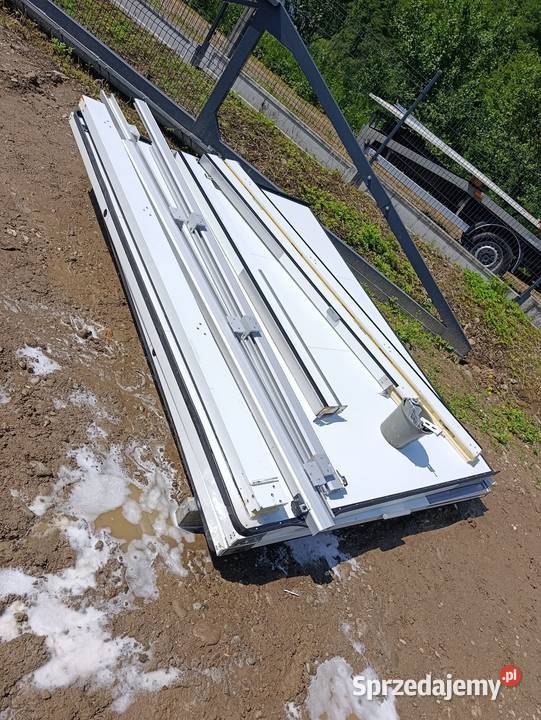 Drzwi Chłodnicze Przesuwne Drzwi do Chłodni Laskowa sprzedam
