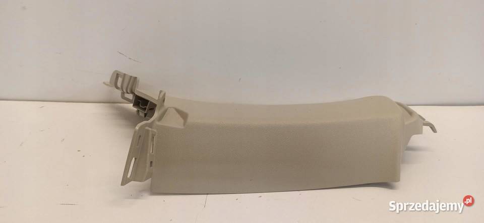 VOLVO V60 CC OSŁONA SŁUPKA PRAWY TYŁ 31479241 Podszybia sprzedam