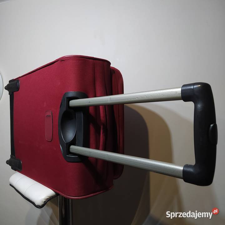 Puccini Camerino EM50307B
średnia walizka 50 sprzedam