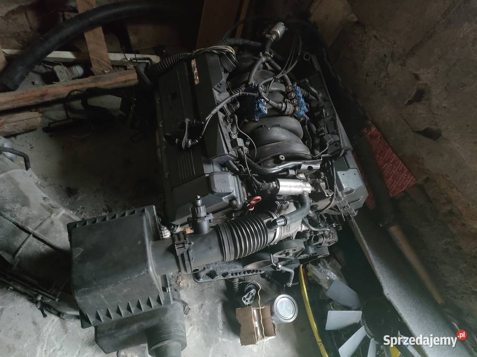 Bmw silnik m60b40 e32 e34 e38 Rok produkcji 1994 Zestawy naprawcze Morąg