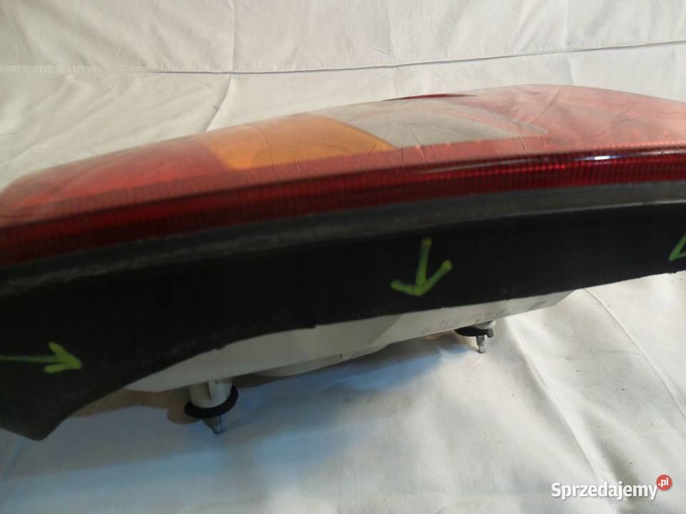 Opel Astra G lampa prawa tylna prawy tył wielkopolskie Nowy Tomyśl