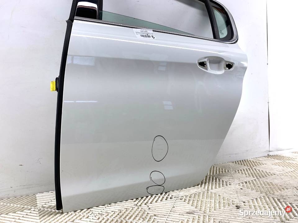 DRZWI LEWY TYŁ PEUGEOT 308 II Hatchback 1321 sprzedam