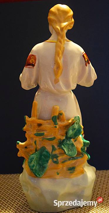 Dziewczyna wróżąca z płatków figurka porcelanowa Antyki, Sztuka, Kolekcje Chełmno
