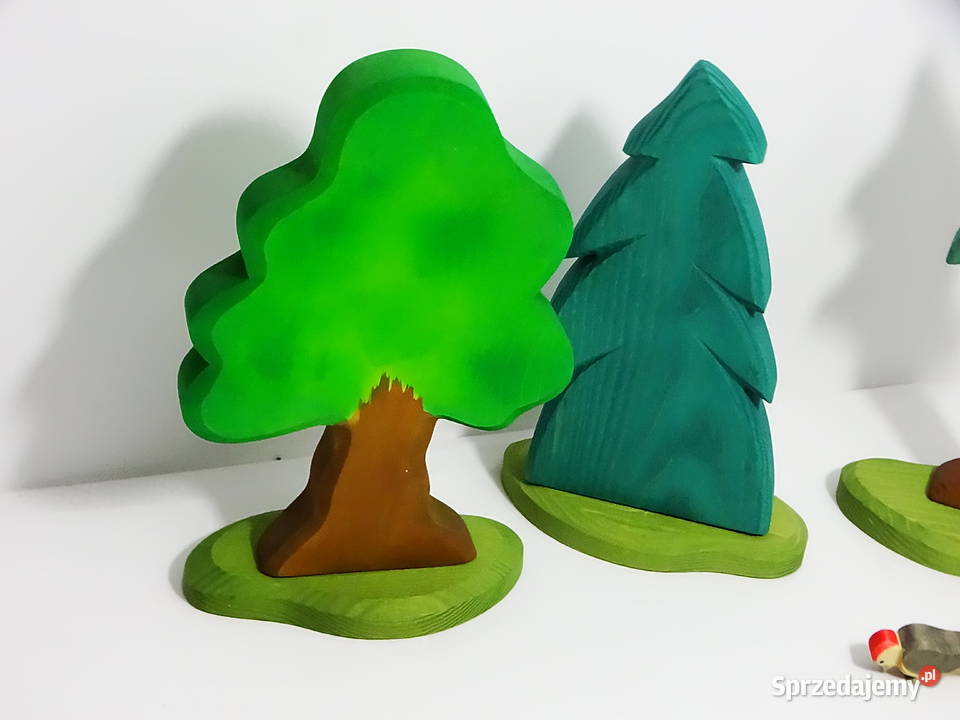 Zestaw ręcznie wykonanych drewnianych figurek Biłgoraj