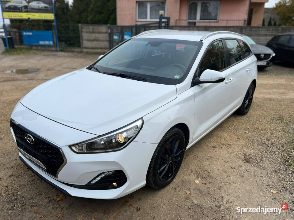 Hyundai i30 10 1wł Led 6biegów Ks Serw Tuv Klima Częstochowa