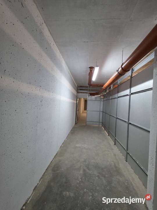 Komórka lokatorska Tomickiego nowa huta magazyn Wynajem Kraków sprzedam