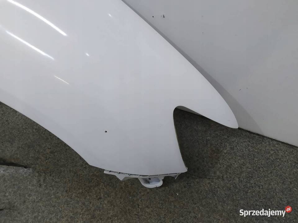 BŁOTNIK PRAWY PRZÓD W37 Mitsubishi ASX I 2010 osobowe świętokrzyskie