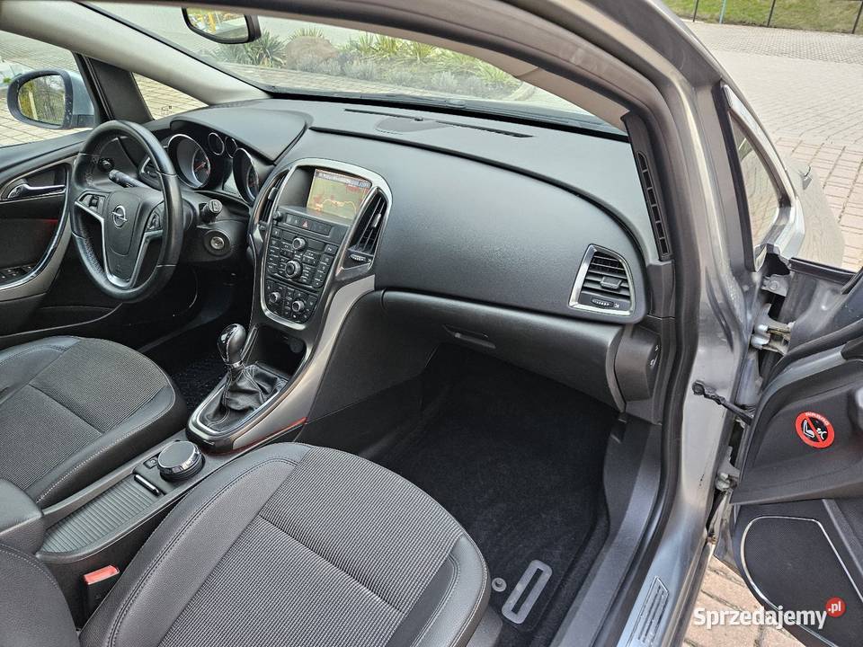 Astra J Cosmo 2009r 17cdTi Niski Przebieg Salon Ryglice