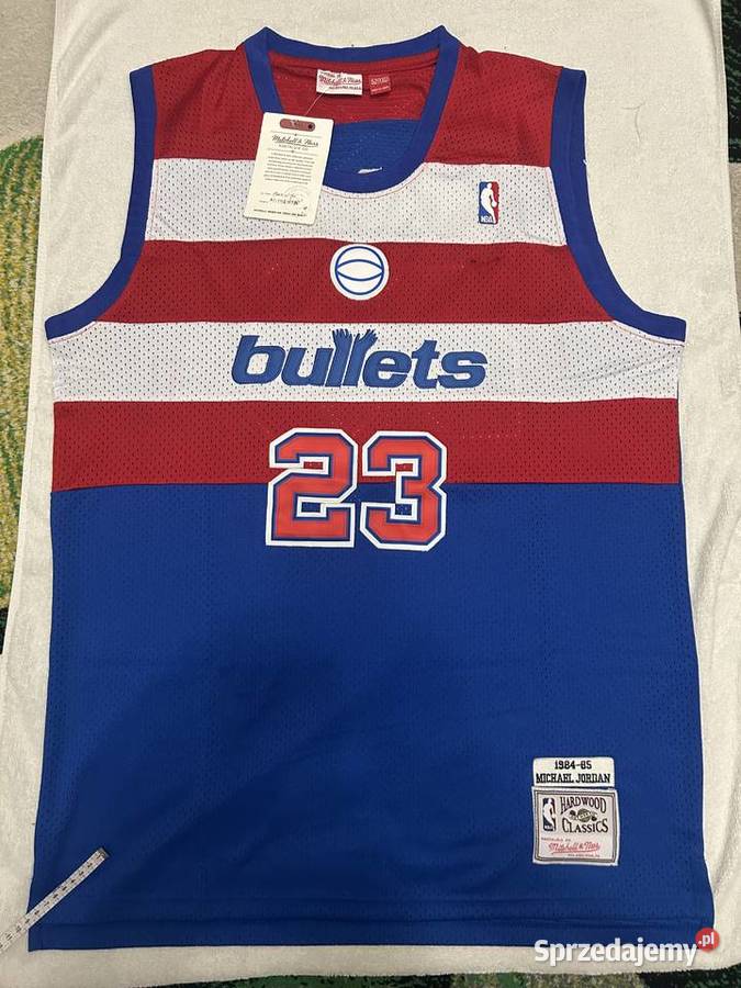 mam do sprzedania koszulkę drużyny NBA