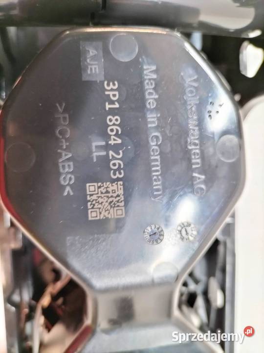 UCHWYT NA KUBEK 3P1864263 Skoda Superb IV 2023 Rok produkcji 2024