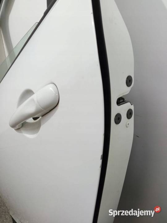 DRZWI LEWE TYŁ DV369 Renault Scenic III 2009 świętokrzyskie