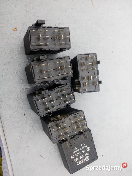 VW transporter T4 19 td przekaźnik świec Części samochodowe świętokrzyskie Połaniec