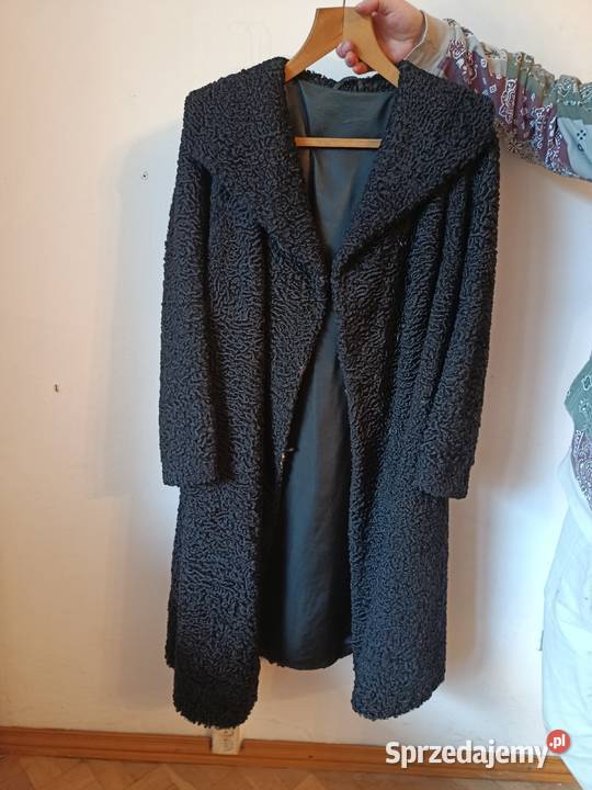 Futro z karakuł czarny Warszawa