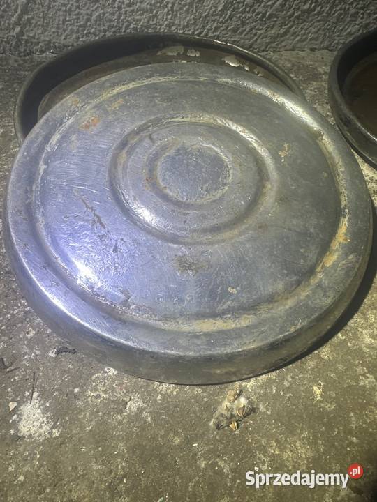 Stare kołpaki do starego auta Gliwice